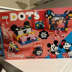 LEGO DOTS** DISNEY **MINNIE AND MICKEY MOUSE " BACK TO SCHOOL PROJECT BOX" 41964